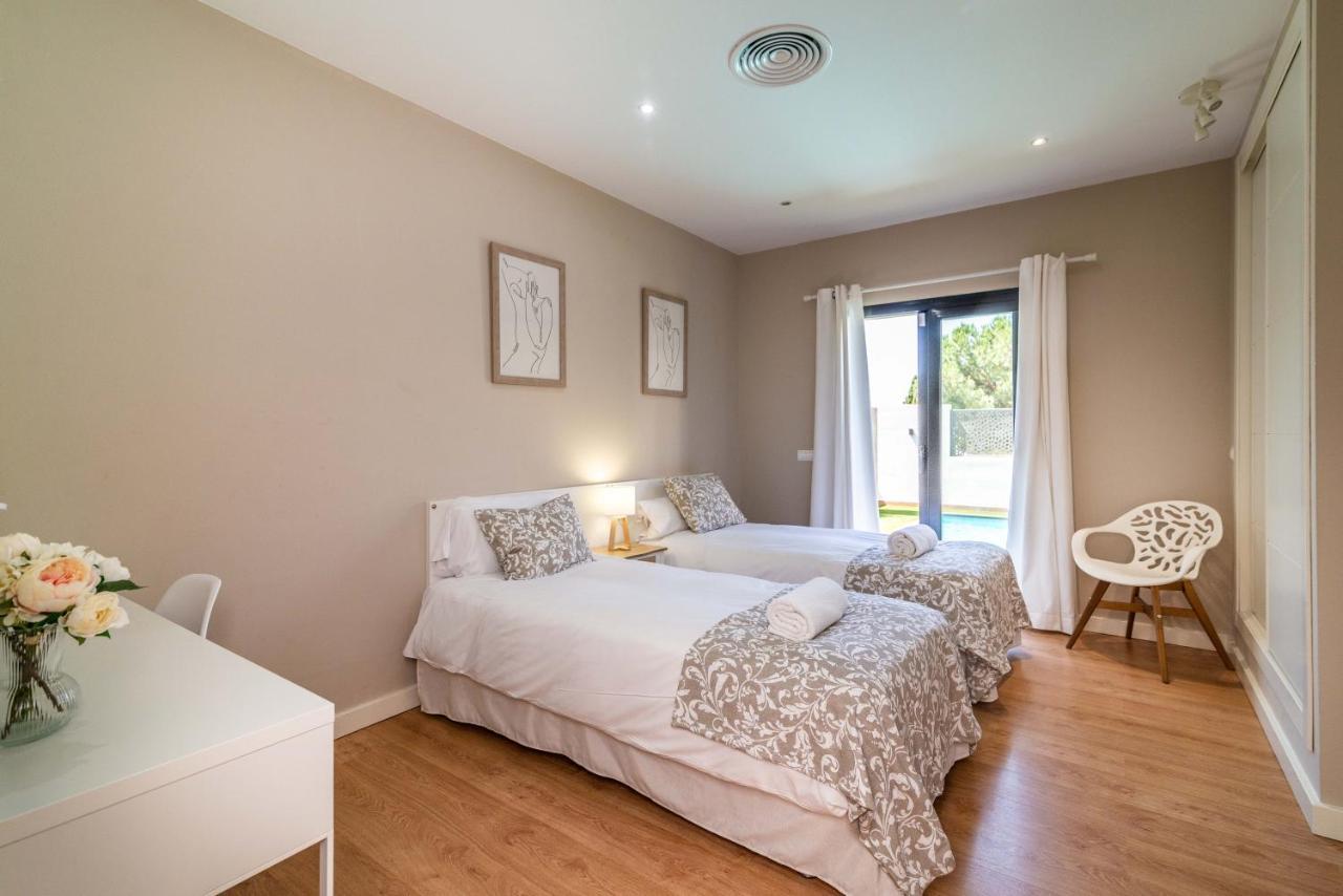Vacation Marbella I Villa Riviera Del Sol, Private Pool, Jacuzzi, Walking Distance To The Beach Málaga Exterior foto